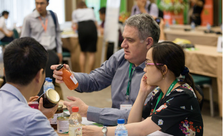Many promising transactions made at the Vietnam International Food Forum 2017