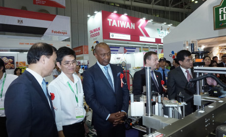 Máy móc, công nghệ tiên tiến giúp nâng cao hiệu quả sản xuất, chế biến thực phẩm được giới thiệu tại Vietnam Foodtech 2017