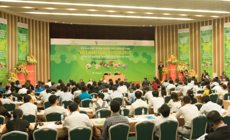 Nâng chất chuỗi giá trị thực phẩm Việt
