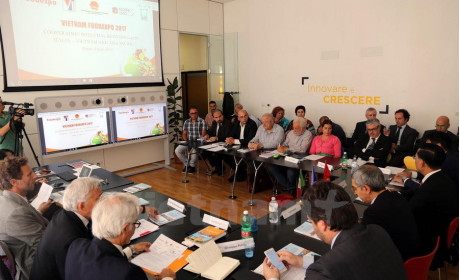 Hội thảo quảng bá “Vietnam Foodexpo 2017” với doanh nghiệp Italy