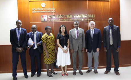 Quảng bá Vietnam Foodexpo 2017 tới phái đoàn Mozambique