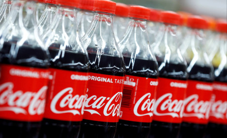 Coca Cola to jump into Vietnam dairy market, Vietnamese dairy producers under pressures