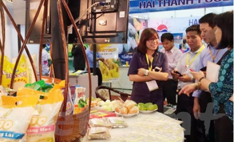 Tổ chức xây dựng khu gian hàng tiêu biểu của các địa phương