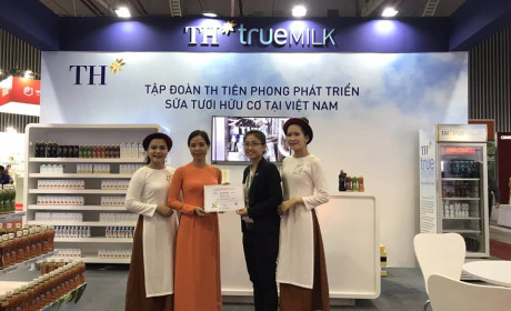 Nhiều doanh nghiệp được trao chứng nhận “Ấn tượng Vietnam Foodexpo 2018”